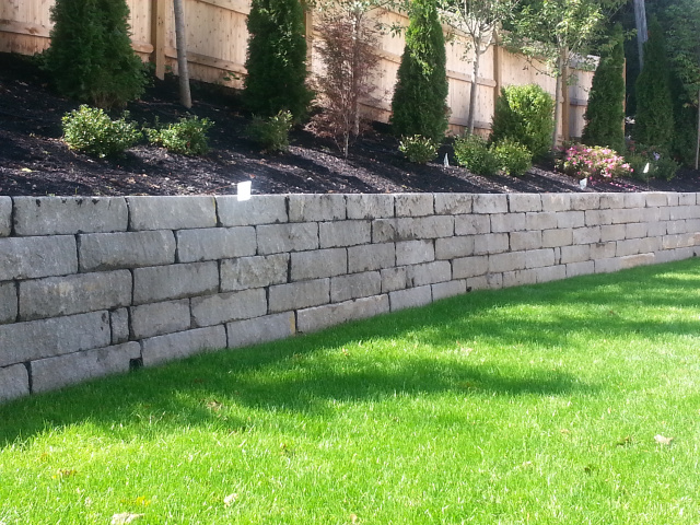 Hardscape wall and landscaping